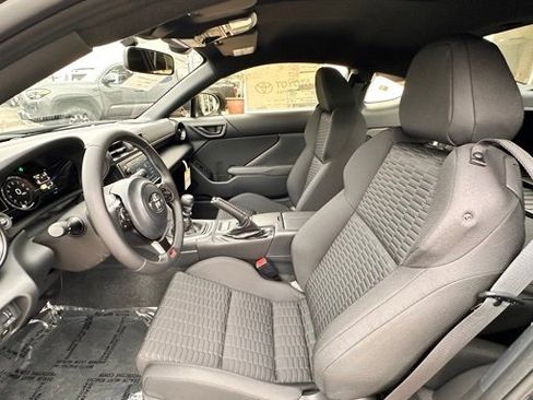 New 2025 Toyota GR86 image 13