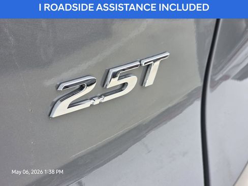 Certified 2022 Hyundai Santa Fe Limited FWD image 11