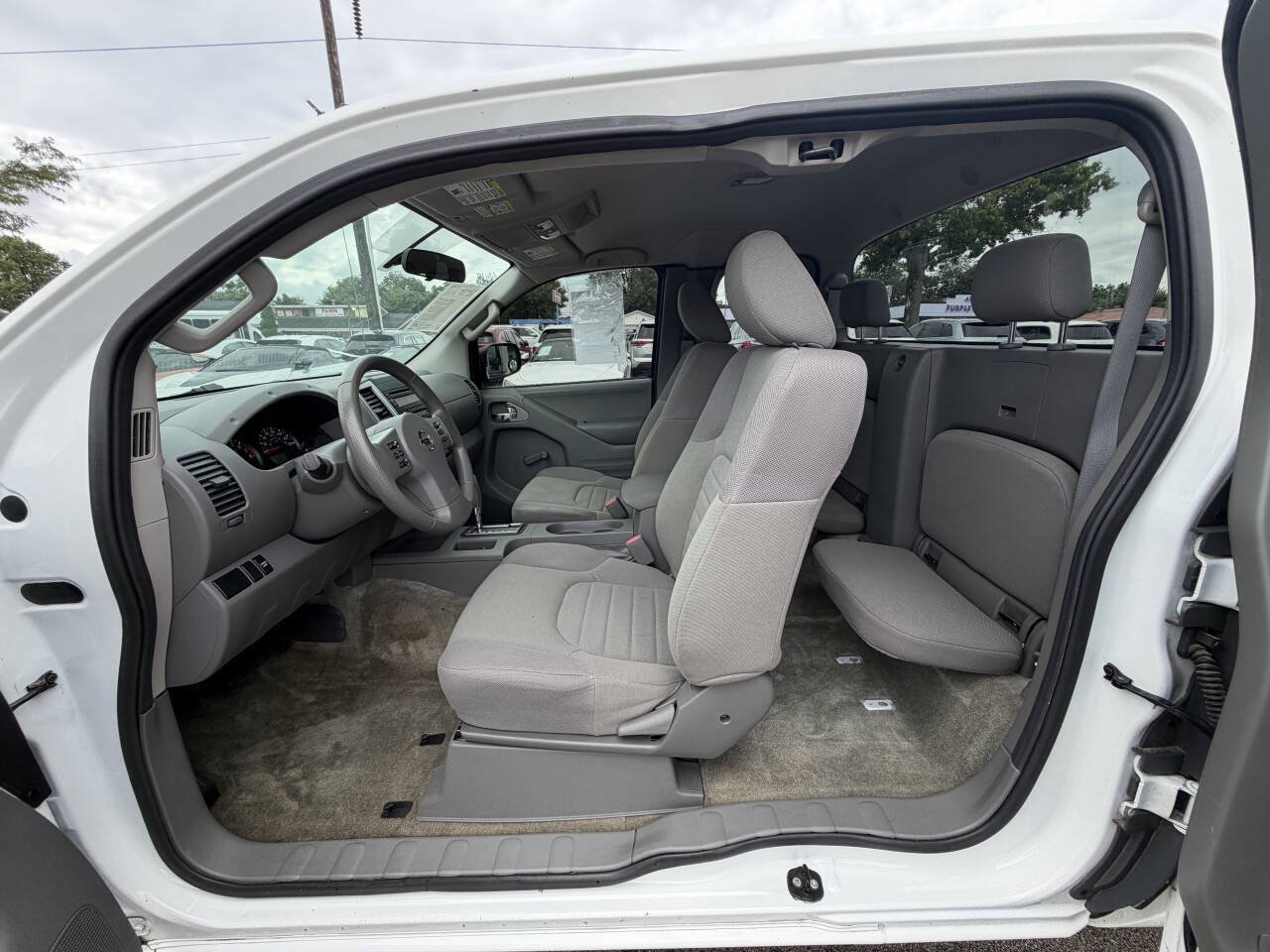 Used 2016 Nissan Frontier S RWD image 18