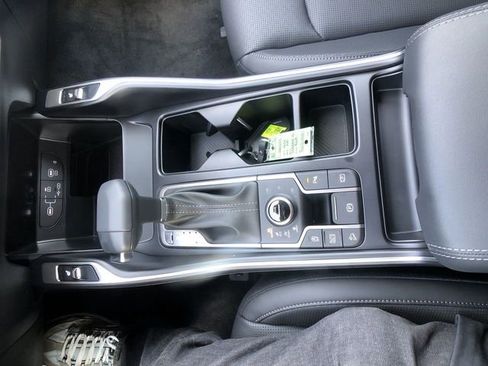 New 2026 Kia Sorento EX image 21