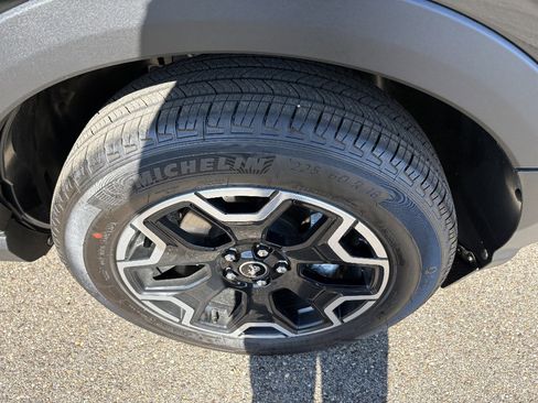 New 2026 Ford Bronco Sport Outer Banks AWD/4WD image 12