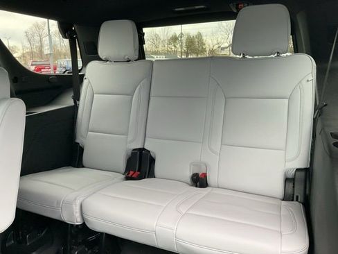 Certified 2025 Chevrolet Tahoe Premier image 15