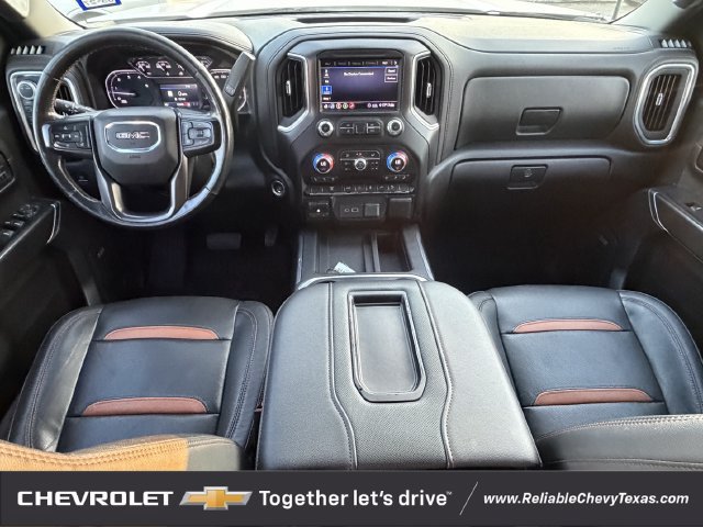 Used 2020 GMC Sierra 3500 AT4 w/ AT4 Preferred Package AWD/4WD image 13