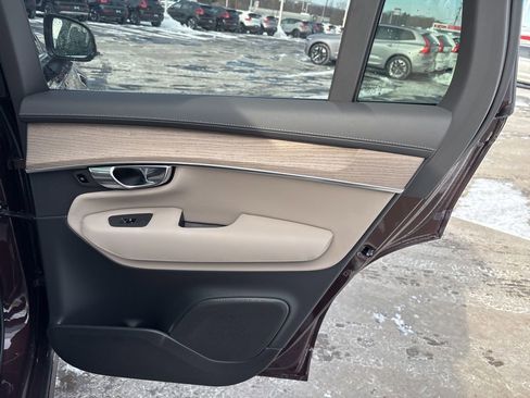 New 2026 Volvo XC90 B6 Plus w/ Protection Package Premier AWD/4WD image 44