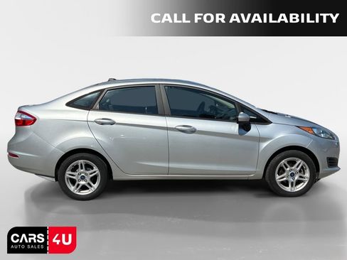 Used 2019 Ford Fiesta SE FWD image 8