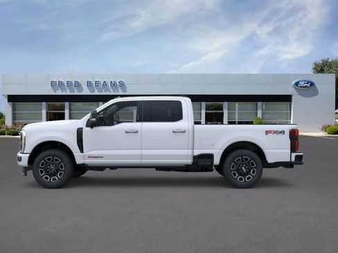 New 2026 Ford F250 Platinum AWD/4WD image 4