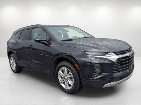 Used 2021 Chevrolet Blazer LT image 3