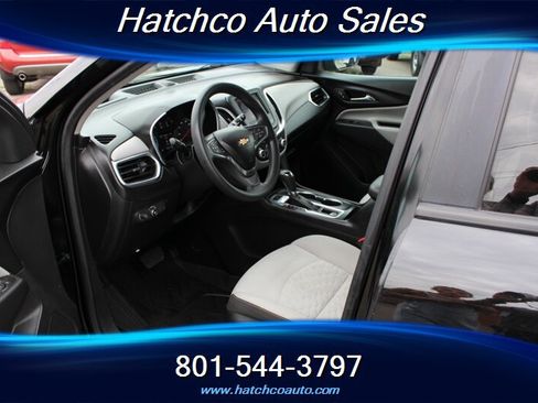 Used 2021 Chevrolet Equinox LS w/ LS Convenience Package AWD/4WD image 12