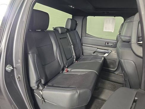 Used 2024 Toyota Tundra Platinum AWD/4WD image 19