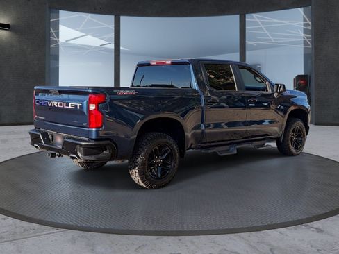 Certified 2022 Chevrolet Silverado 1500 LT Trail Boss w/ Safety Package AWD/4WD image 6