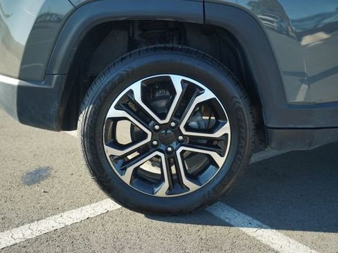 Used 2022 Jeep Compass Limited image 43