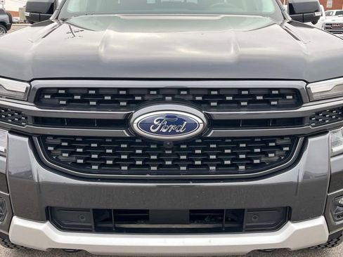 Used 2024 Ford Ranger Lariat w/ FX4 Off-Road Package AWD/4WD image 10