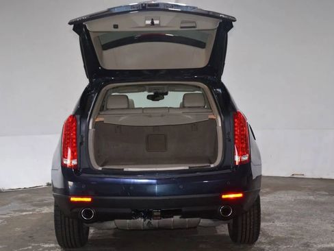 Used 2016 Cadillac SRX Luxury w/ Driver Awareness Package image 10