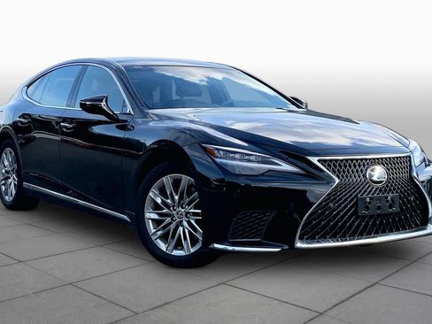 Certified 2022 Lexus LS 500 AWD w/ Interior Upgrade Package image 2