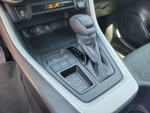 Used 2024 Toyota RAV4 XLE FWD image 12