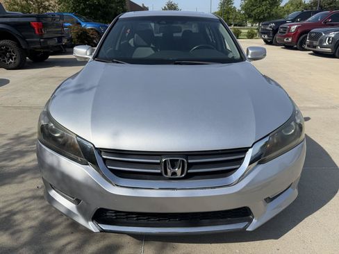 Used 2013 Honda Accord EX-L image 2