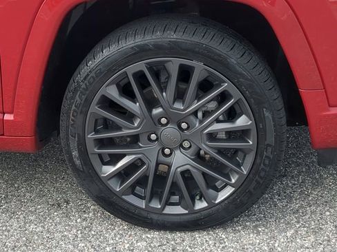 Used 2022 Jeep Compass Limited w/ (RED) Package image 11