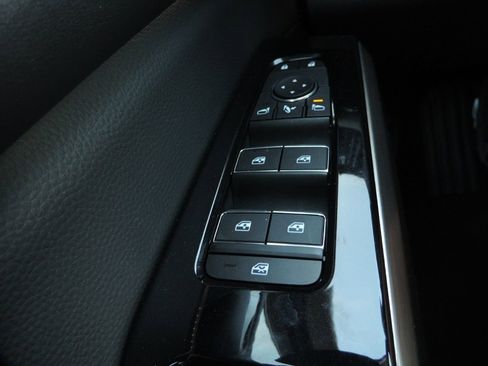 Used 2024 Nissan Pathfinder Platinum w/ Cargo Package FWD image 27