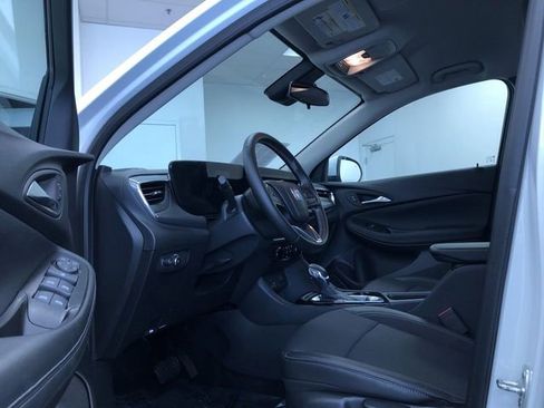 Used 2025 Buick Encore GX Preferred image 11