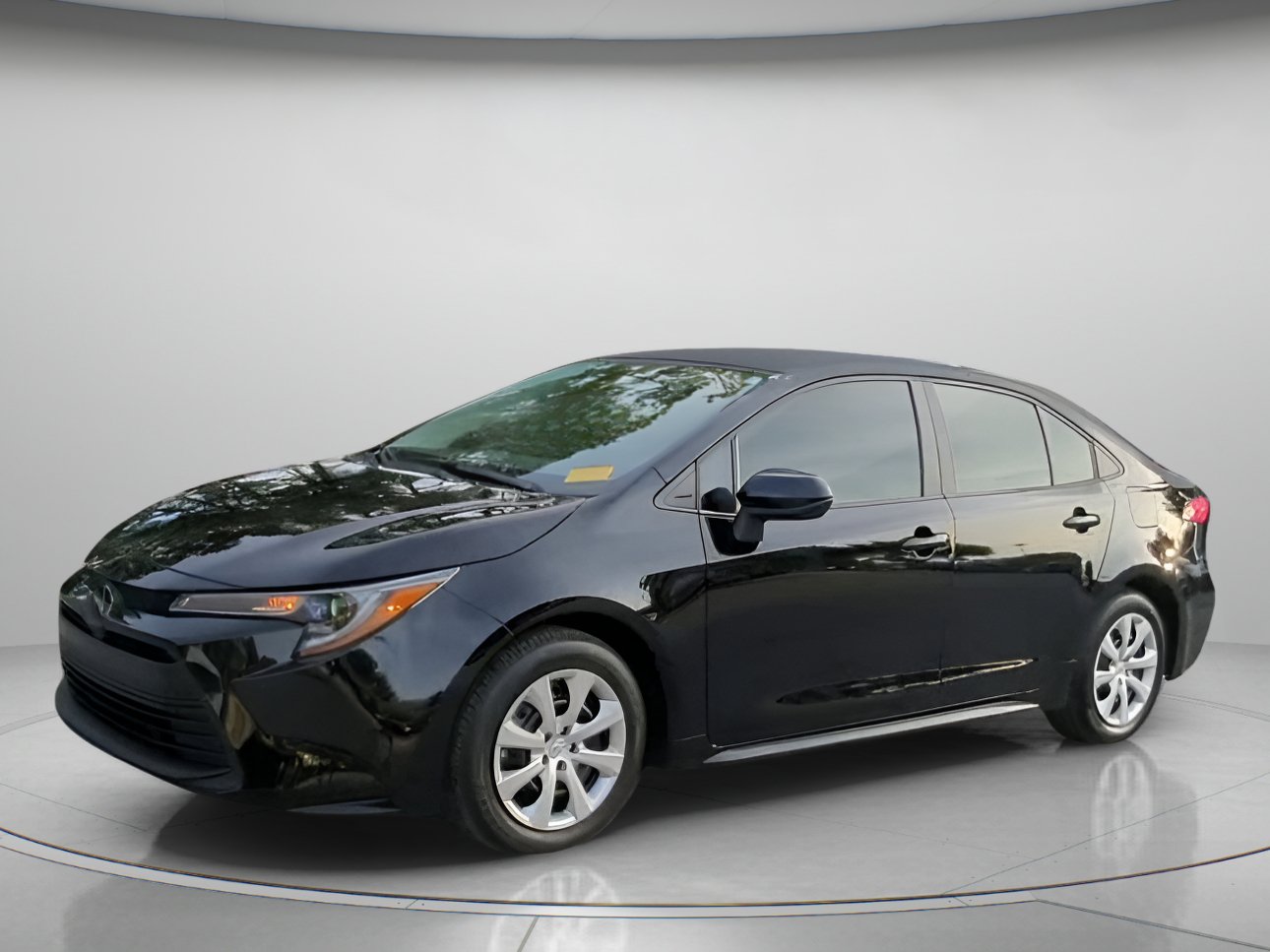 Used 2024 Toyota Corolla LE FWD image 13