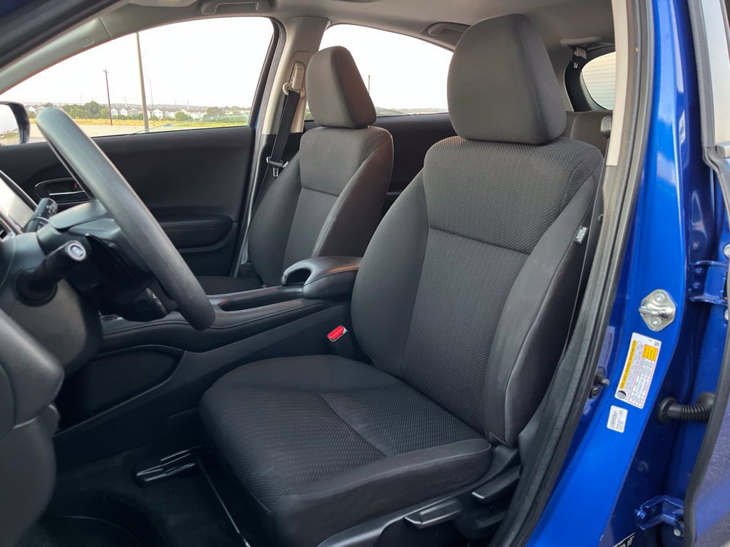 Used 2018 Honda HR-V EX image 24
