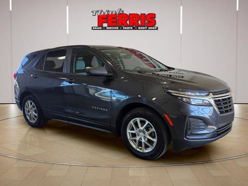 Used 2022 Chevrolet Equinox LS w/ LS Convenience Package FWD image 7