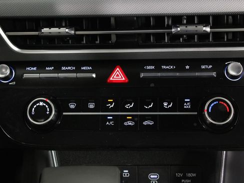 Used 2025 Hyundai Sonata SE image 19