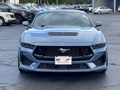 Used 2025 Ford Mustang GT Premium RWD image 18