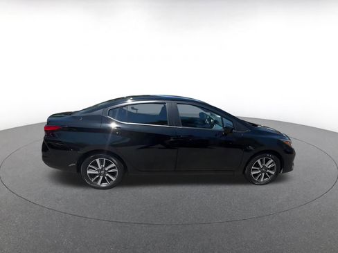 Used 2025 Nissan Versa SV FWD image 16