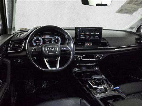 Used 2023 Audi Q5 2.0T Premium Plus w/ Premium Plus Package AWD/4WD image 19