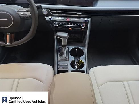 Used 2025 Hyundai Sonata SE FWD image 24