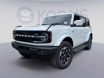 New 2025 Ford Bronco Outer Banks