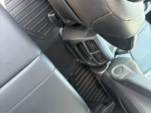 Used 2018 Honda Ridgeline RTL-T image 36