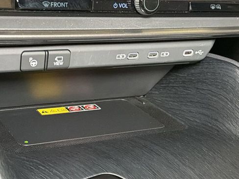 Certified 2023 Lexus RZ 450e Premium w/ Accessory Package (Z1) image 26