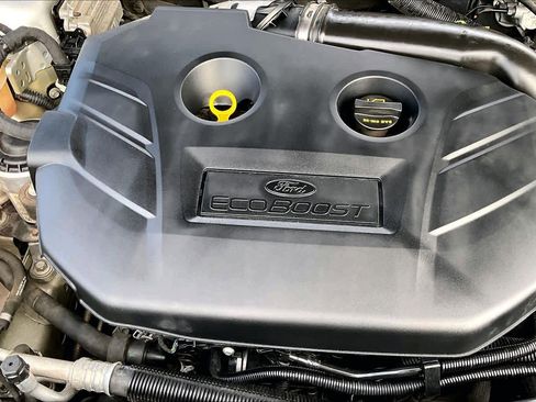 Used 2016 Ford Fusion Titanium image 33