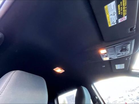 Used 2023 Toyota Tacoma TRD Off-Road image 17