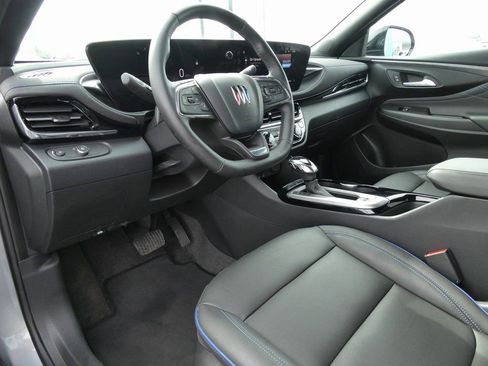 Certified 2025 Buick Envista Sport Touring w/ Convenience I Package image 25