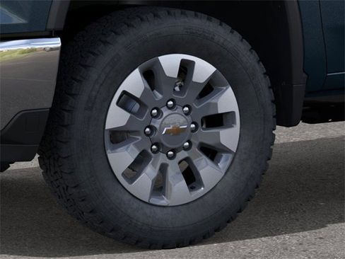 New 2026 Chevrolet Silverado 3500 LT w/ All Star Edition image 9