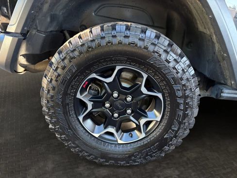 Used 2020 Jeep Wrangler Unlimited Rubicon w/ Quick Order Package 28Y Recon AWD/4WD image 40