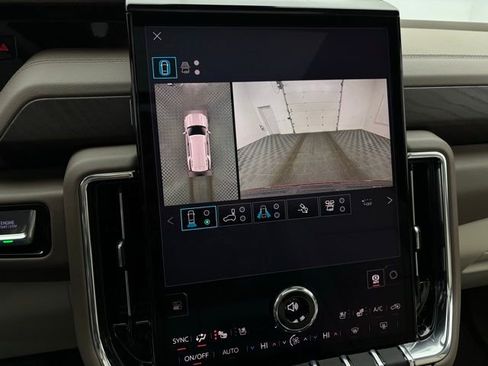 New 2026 GMC Yukon Denali w/ Denali Reserve Package image 3