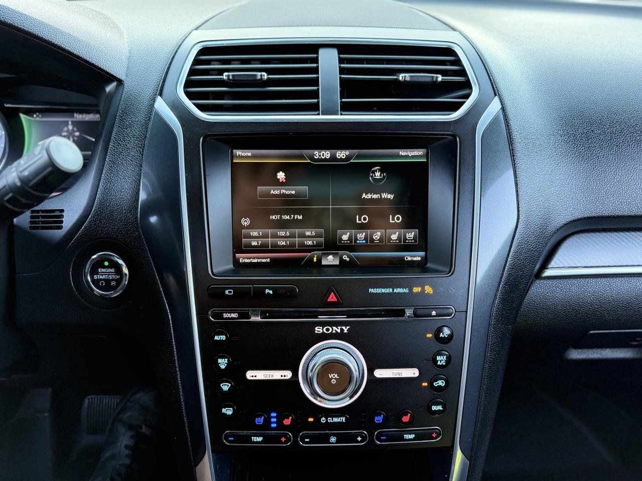Used 2016 Ford Explorer Sport w/ Equipment Group 401A AWD/4WD image 22