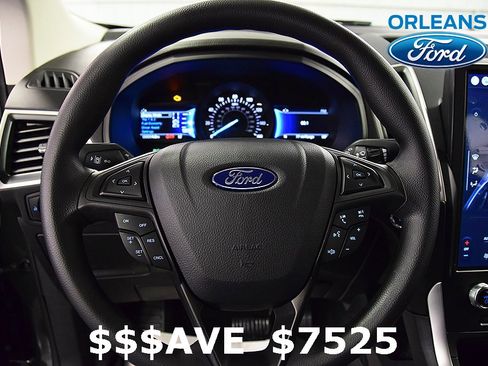 New 2024 Ford Edge SE w/ Black Appearance Package image 18