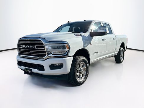 Used 2024 RAM 2500 Laramie image 3