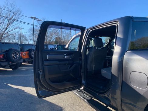 Used 2022 RAM 1500 Big Horn image 32