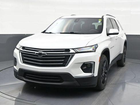 Used 2022 Chevrolet Traverse LT FWD image 8