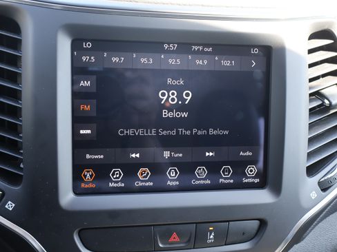 Used 2022 Jeep Cherokee Latitude Lux AWD/4WD image 26