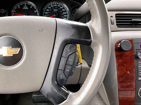 Used 2009 Chevrolet Tahoe LT image 12