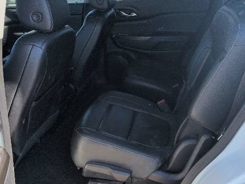 Used 2022 GMC Acadia SLT w/ Elevation Edition AWD/4WD image 7