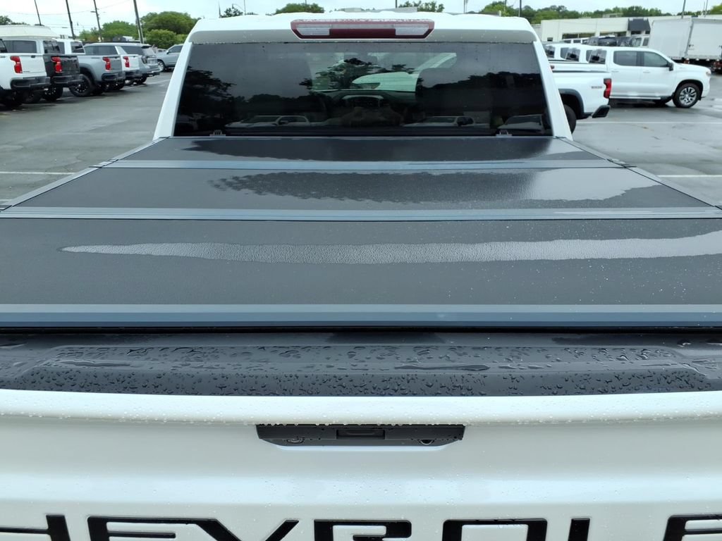 Used 2022 Chevrolet Silverado 1500 RST AWD/4WD image 12