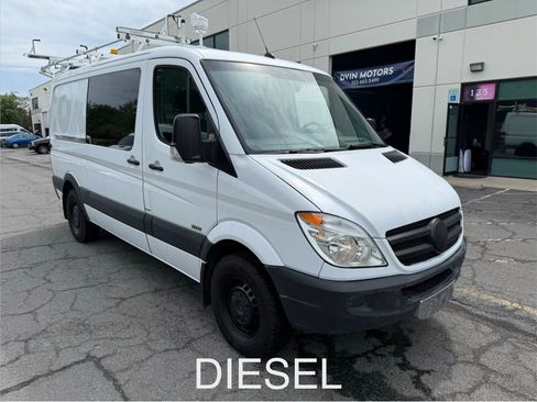 Used 2012 Mercedes-Benz Sprinter 2500 w/ Additional Battery Pkg image 1